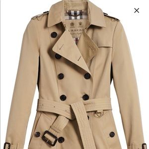 burberry short raincoat